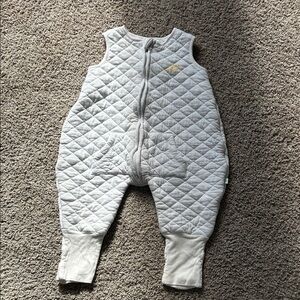 Tealbee gray quilted sleep sack